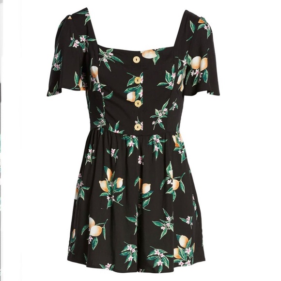 All In Favor Lemon Print Button Front Romper - Picture 5 of 10